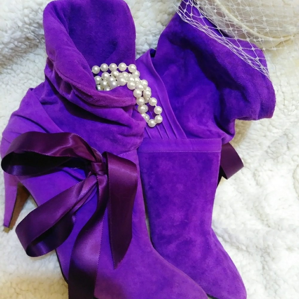 Shoos - Picture 2 of 8